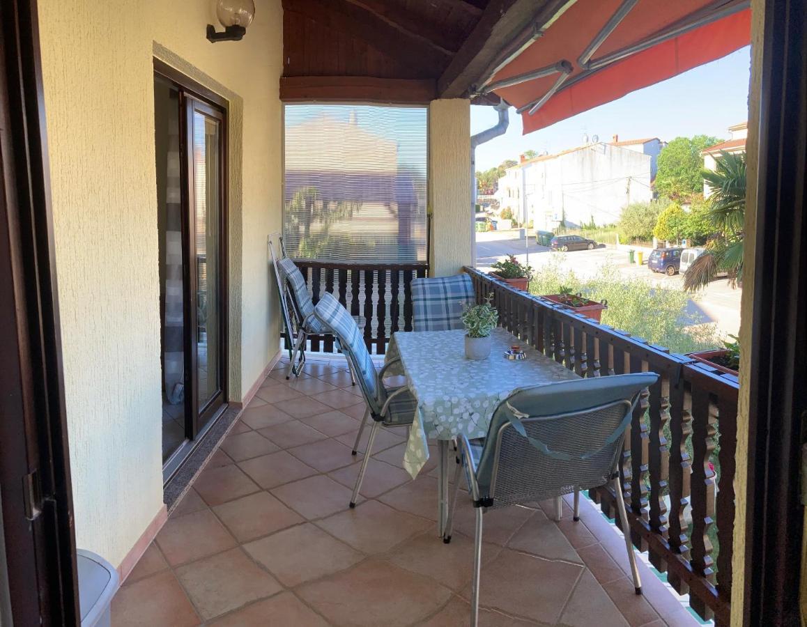 Funtana Apartments Budinjas Екстер'єр фото