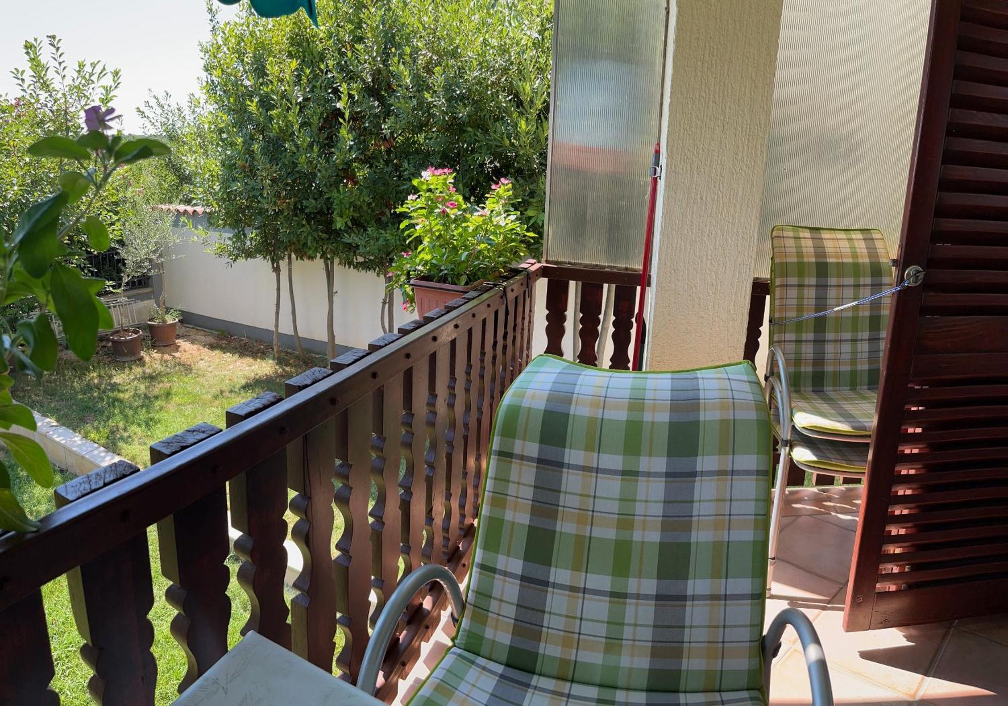 Funtana Apartments Budinjas Екстер'єр фото